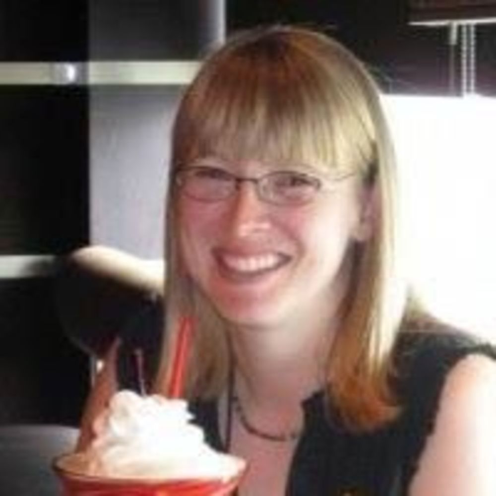 Meet your Posher, Kelly